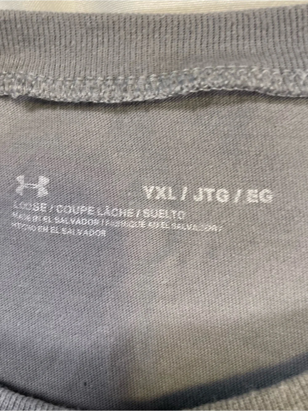 Under Armour Freedom Boys YXL Gray Patriotic American Flag Graphic Tee Athletic